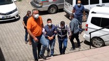 Balıkesir'de iş arkadaşını bıçakla öldürdüğü iddia edilen zanlı tutuklandı