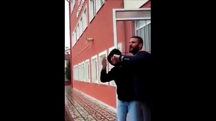 Sosyal medya bu öğretmeni konuşuyor!