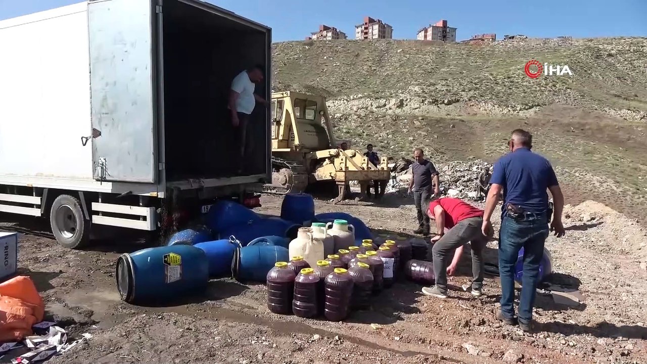 Piyasa değeri 10 milyon TL olan kaçak alkol ve sigaralar böyle imha edildi