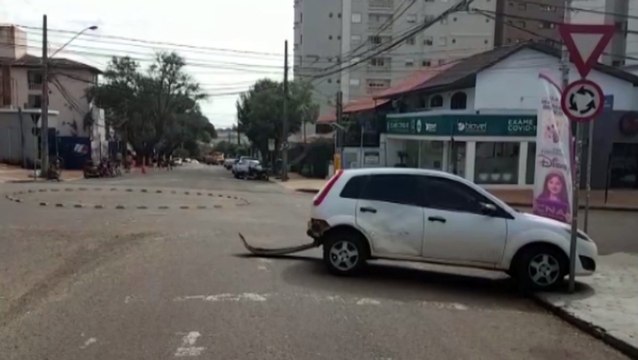 Acidente é registrado no cruzamento das Ruas Engenheiro Rebouças e Mato Grosso