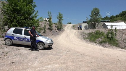 RASKA - Sırbistan'da kazı çalışmalarının tamamlandığı toplu mezarda en az 9 kişinin iskelet kalıntısına ulaşıldı