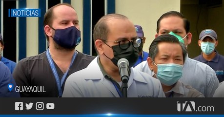 Cifras de fallecios por Covid-19 disminuyen lentamente en Guayaquil