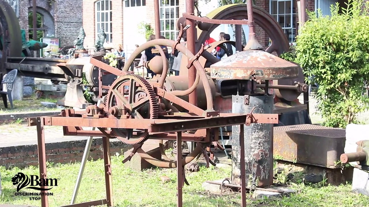 Démystifier les replis identitaires et la Discrimination