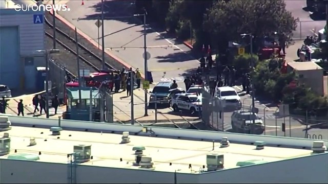 Sparatoria nella Silicon Valley: almeno 9 morti, incluso l'assalitore