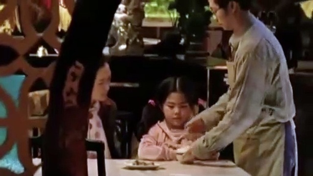 Le cheval de Saint Nicolas - Winky veut monter à cheval