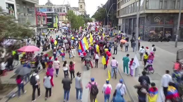 Son dakika... Kolombiya'da hükümet karşıtı protestolar 28'inci gününde devam ediyor