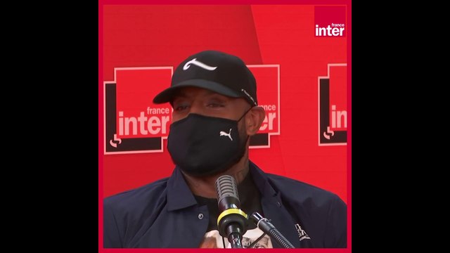 Mon grand-père devait garder mon frère, il l'a emmené au travail et l'a présenté comme le fils du concierge (Booba)