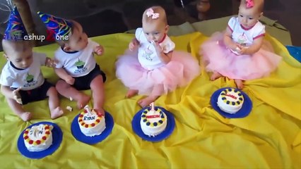 Video herunterladen: Quadruplets And Triplets - A Cute Triplet Babies And Quadruplets Compilation || Funny Baby Videos