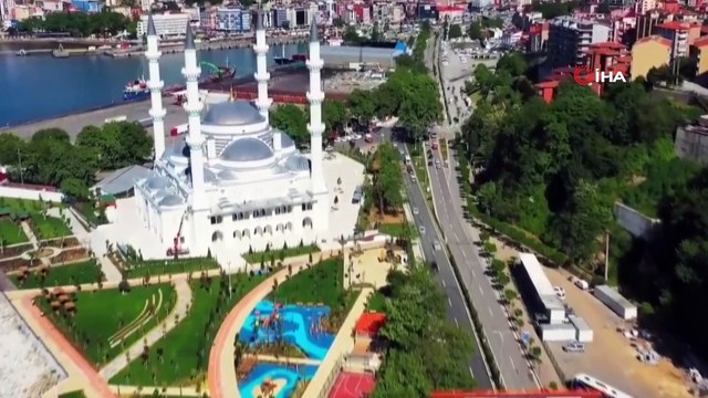 Altı bin kişilik dev camii açılış için Cumhurbaşkanı Erdoğan'ı bekliyor