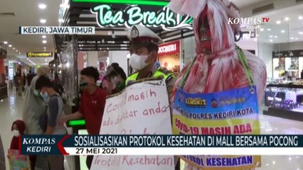 Polres Kediri Kota Membawa 'Pocong' Untuk Sosialisasikan Bahaya Covid-19
