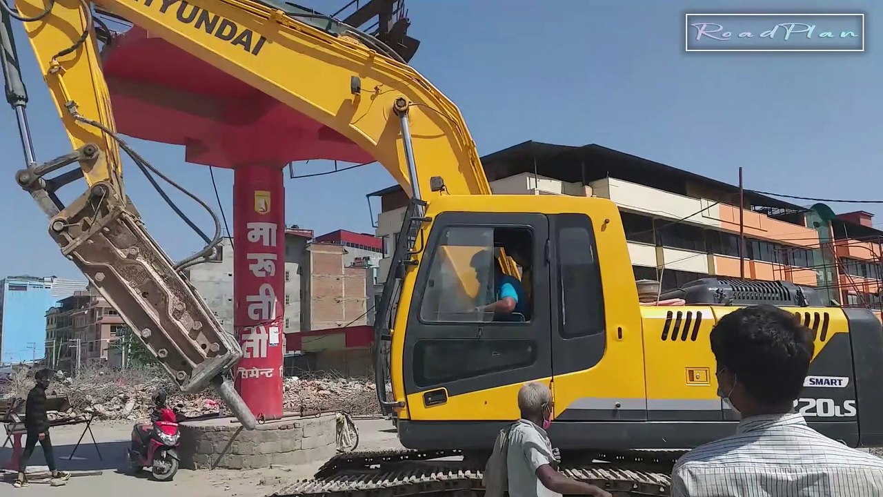 Hyundai Excavator Crossing The Road | PowerFull Excavator || RoadPlan