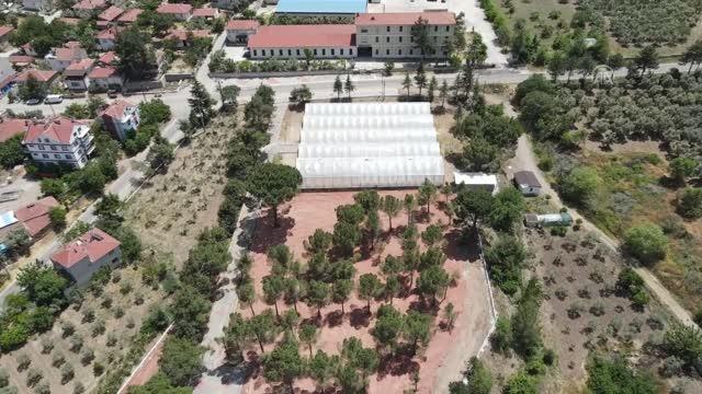 ESKİŞEHİR - Eskişehir'de hibe destekli Kadın Çiftçi Eğitim Merkezi inşaatı tamamlanma aşamasına getirildi