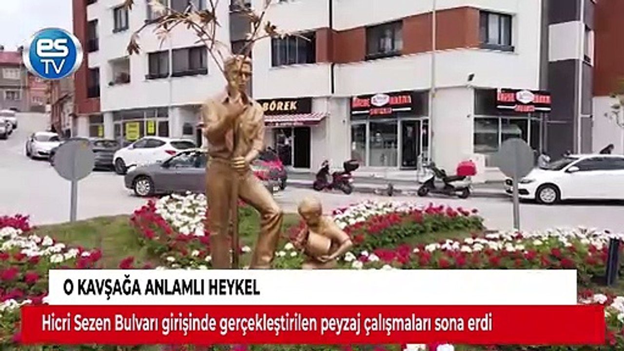 O kavşağa anlamlı heykel