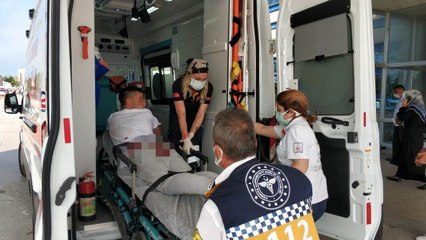 Samsun'da gençlerin bıçaklı kavgasında 3 kişi yaralandı