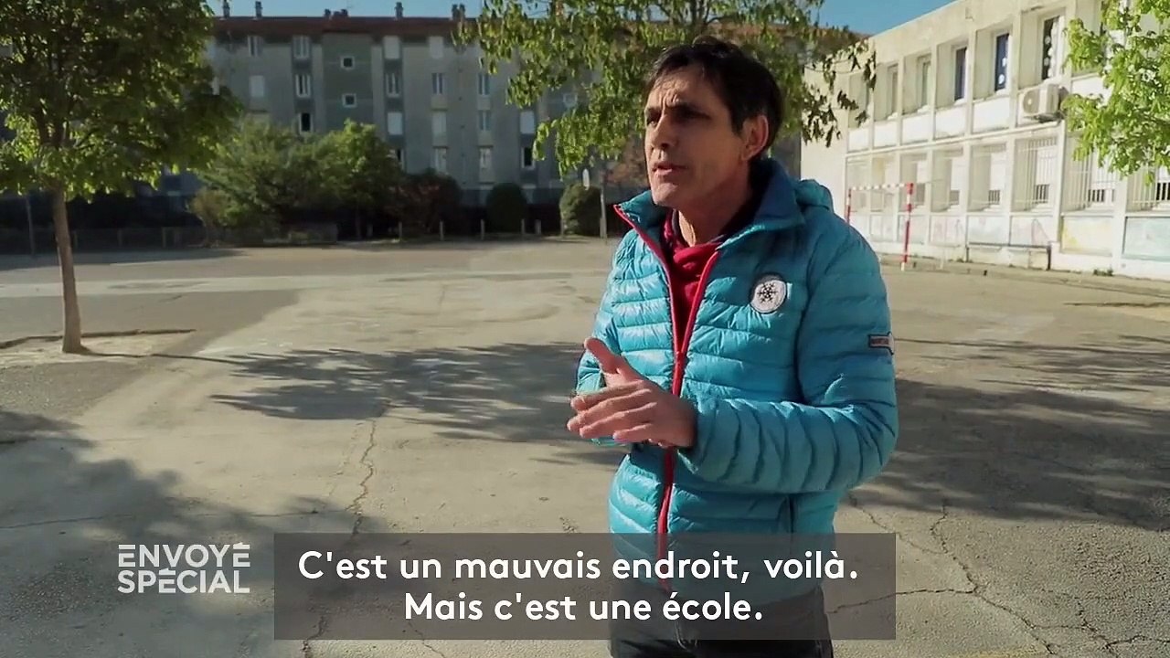 Dans cette école de Nîmes cernée par le trafic de drogue, des enfants de 6 ans sont témoins de courses-poursuites et règlements de comptes