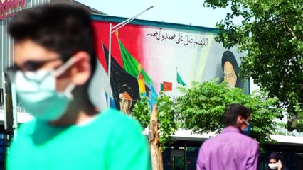 خامنئي يحث الإيرانيين على تجاهل الدعوات إلى مقاطعة الانتخابات الرئاسية