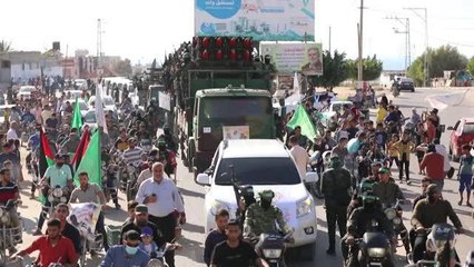 Kassam Tugayları, Gazze'de askeri geçit töreni düzenlendi