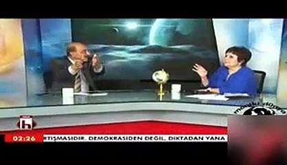 Ayşenur Arslan ve Hüsnü Mahalli'yi sert tepki: Şerefsiz köpekler