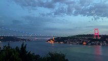 İSTANBUL - FSM Köprüsü, Azerbaycan bayrağının renklerine büründü