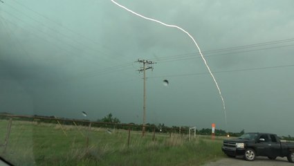 Thunderstorms sweep through much of Oklahoma