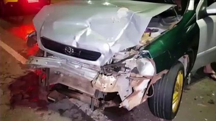 Astra e Civic na Avenida Brasil, no Coqueiral; condutor do Astra acabou detido pela PM