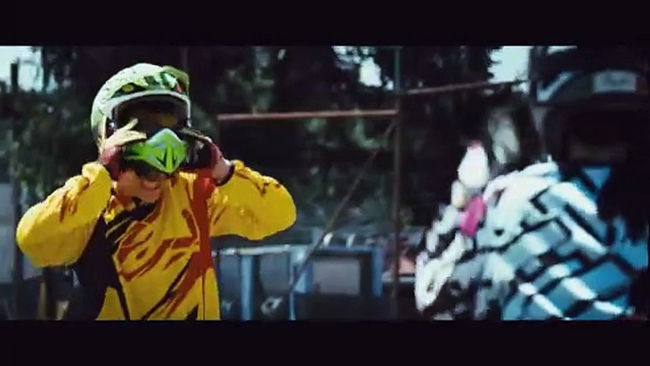 Almeno tu nell'universo (Trailer HD)