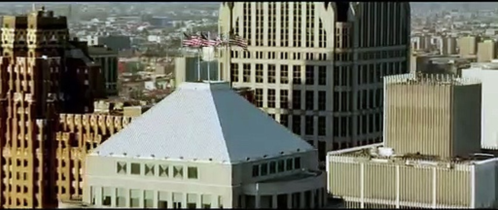Brick Mansions (Trailer HD)