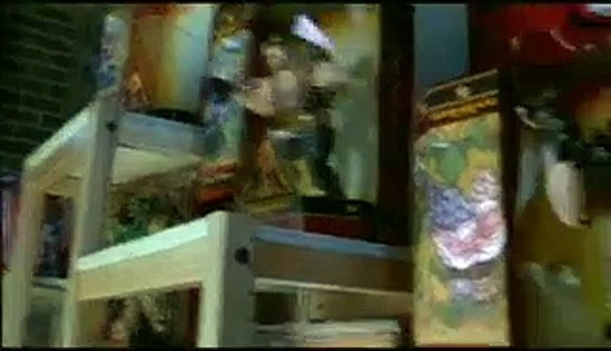 Small Soldiers (Trailer HD)