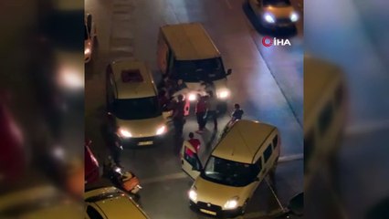 Eyüpsultan’da sürücülerin yol verme kavgası kamerada