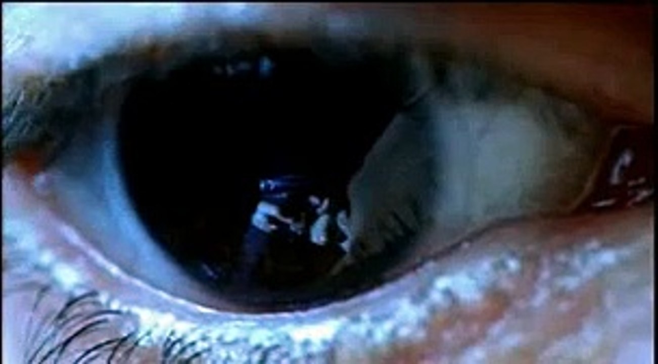 Occhi di cristallo (Trailer HD)