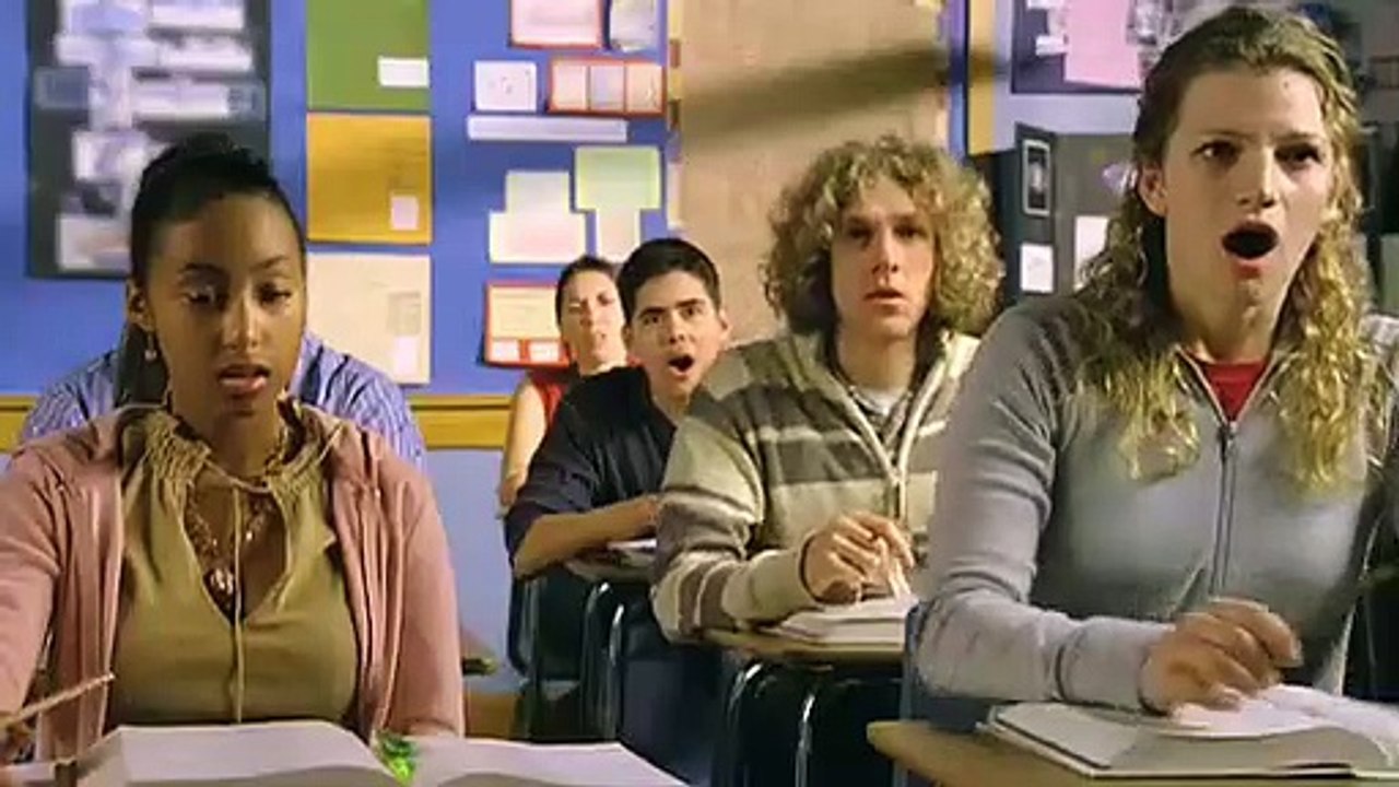 Zoom (Trailer HD)