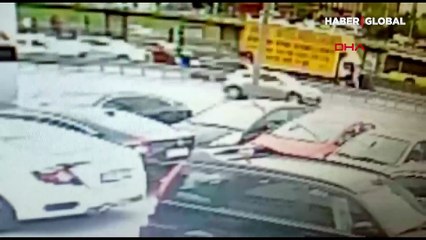 D-100'de korkutan kaza anbean kamerada