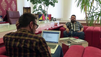 SARAYBOSNA - Bosna Hersek'te yayımlanan bir görüntü 'savaşın görünmeyen suçluları' keskin nişancıları gündeme getirdi