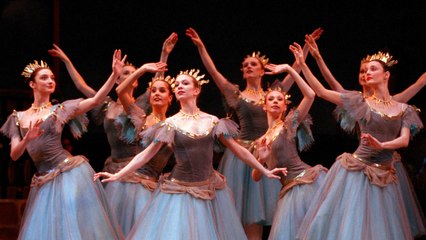 Royal Opera House: Coppélia (Trailer HD)