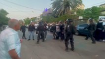 Son dakika haberi | İsrail polisinin Şeyh Cerrah'ta gözaltına alırken darbettiği gazeteciler mahkemeye çıkarıldı