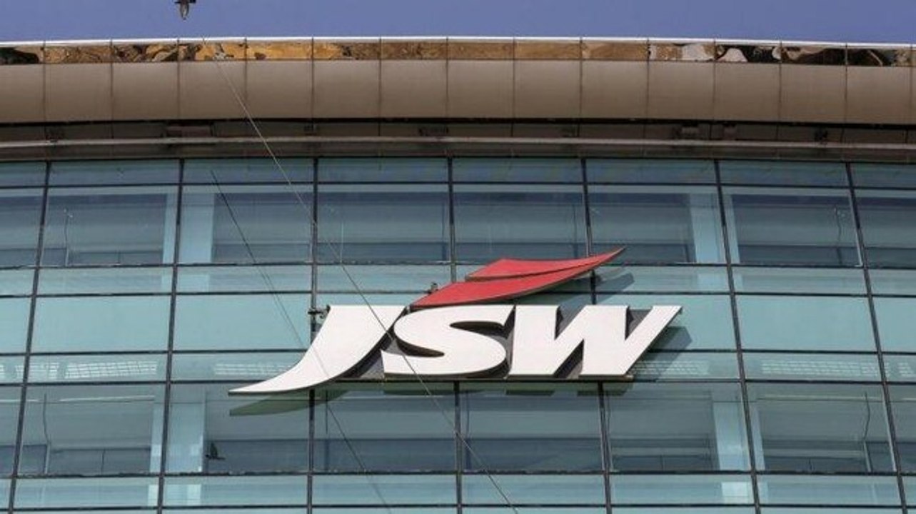 JSW Steel Plant builds makeshift 1000 bed hospital with oxygen in Karnataka