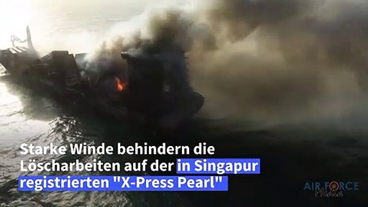 Nach Schiffs-Havarie: Plastikteilchen verschmutzen Strand in Sri Lanka