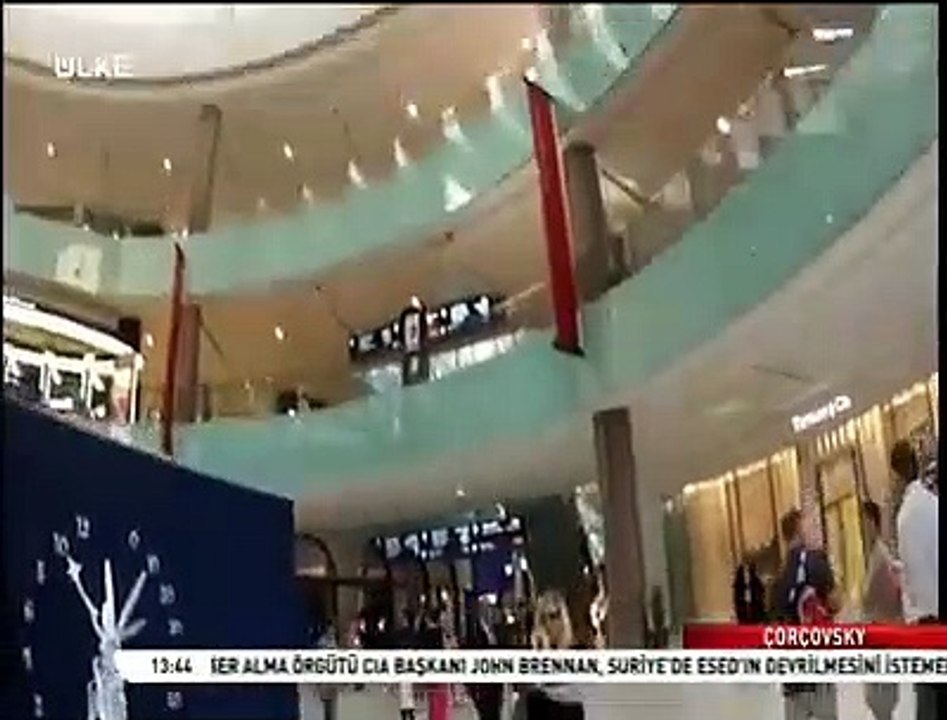 İlk kez ezan sesi duyan Amerikalı kızın tepkisi