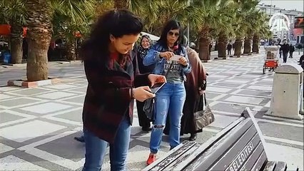 Rıfkı çevredekilerin ilgi odağı oldu