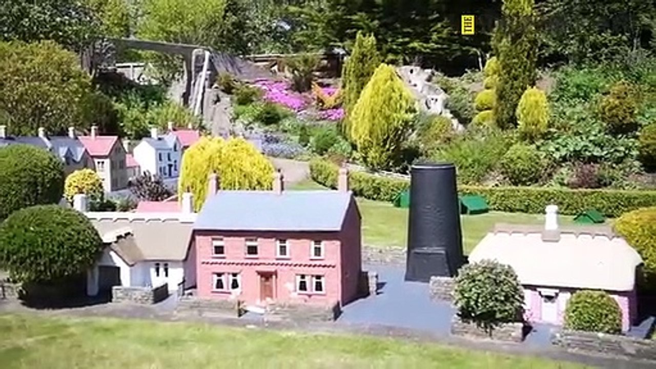 Bondville Model Village
