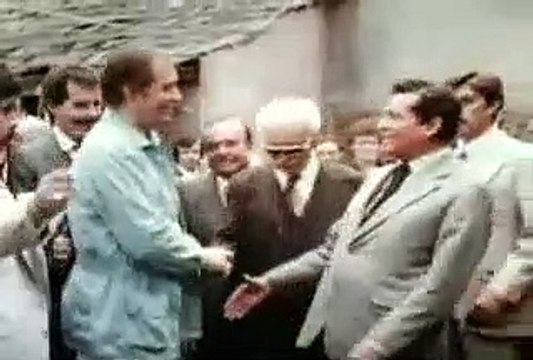 Open Fire - Scontro frontale (Trailer HD)