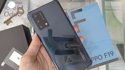 OPPO F19 UNBOXING AND REVIEW - Style ki GAME hai! | The Guru Talks