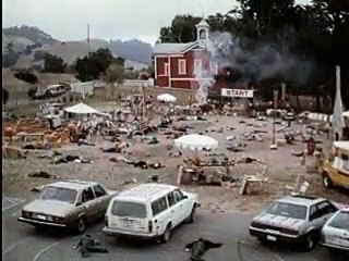 Il villaggio dei dannati (Trailer HD)