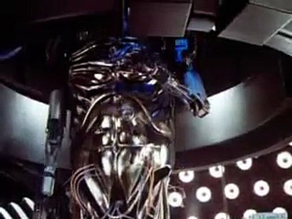 Saturn 3 (Trailer HD)
