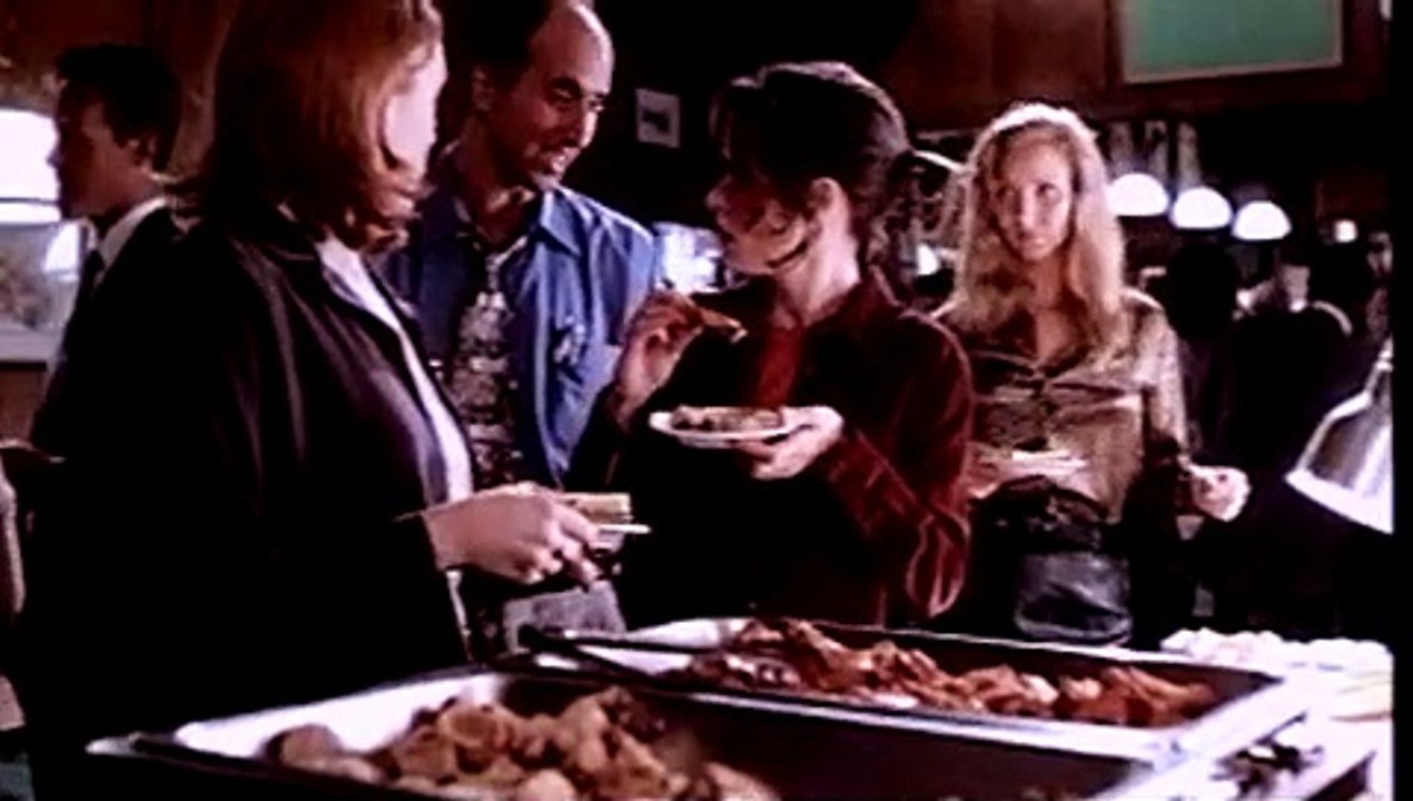 Clockwatchers Impiegate a tempo determinato (Trailer HD) Video Dailymotion