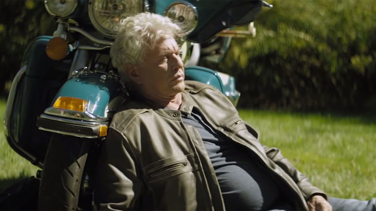 American Dresser (Trailer HD)