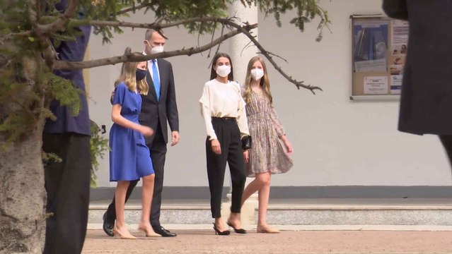 Los Reyes y la Infanta Sofía acompañan a la Princesa Leonor en el día de su confirmación
