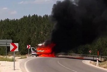 Son dakika: AMBULANS ALEV ALEV YANDI