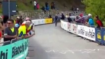 Cycling - Giro d'Italia 2021 - Simon Yates wins stage 19