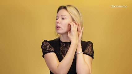 Gestes ovale du visage